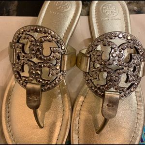 Brand new Tory Burch Miller’s with box and dustbag